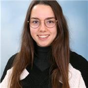 profesora de cualquier asignatura desde primaria hasta bachillerato